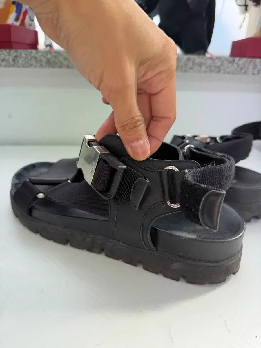 thumbnail-6